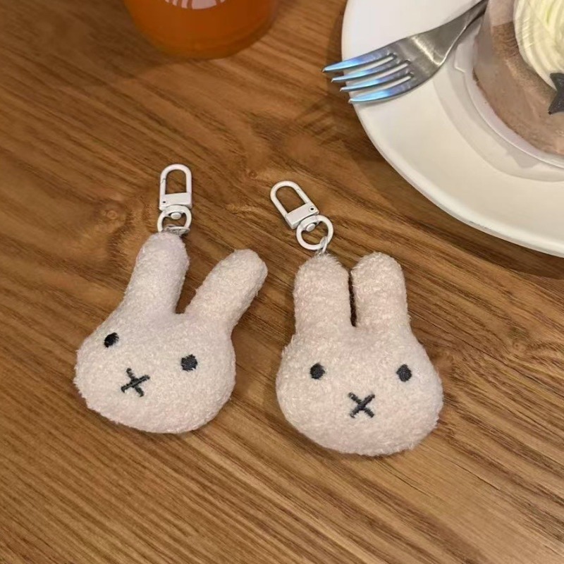 Neuer Miffy Schlüsselanhänger  – Car Accessories Japanese Bewertung und Preis